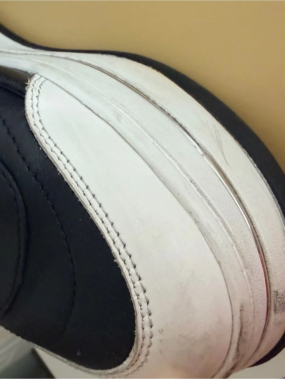 Michael Kors Black and White Womens Platform Sneakers size 9
